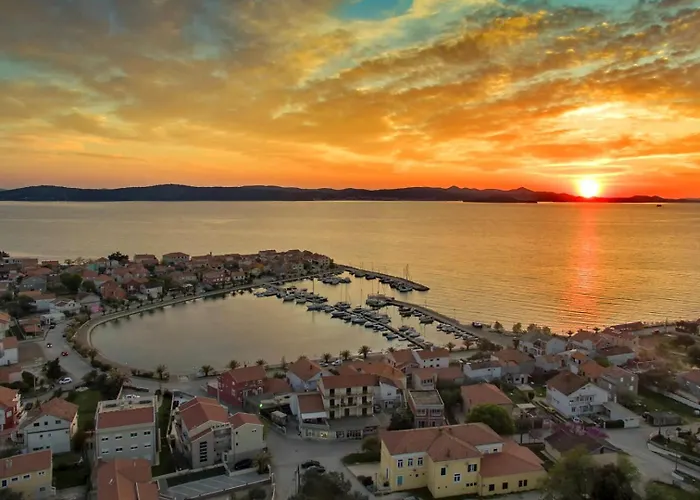 By The Sea Bibinje, Zadar - 23089 ビビニェ