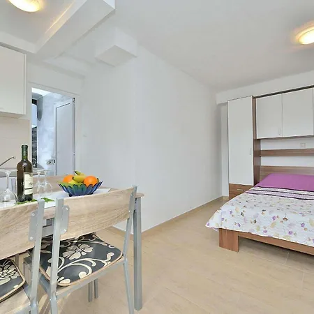 Apartment By The Sea Bibinje, Zadar - 23089 *